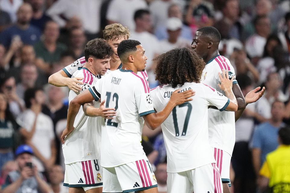 欧冠综述:国米两次送礼1-2皇马!曼城2-0葡超霸主 多特+维拉开门红